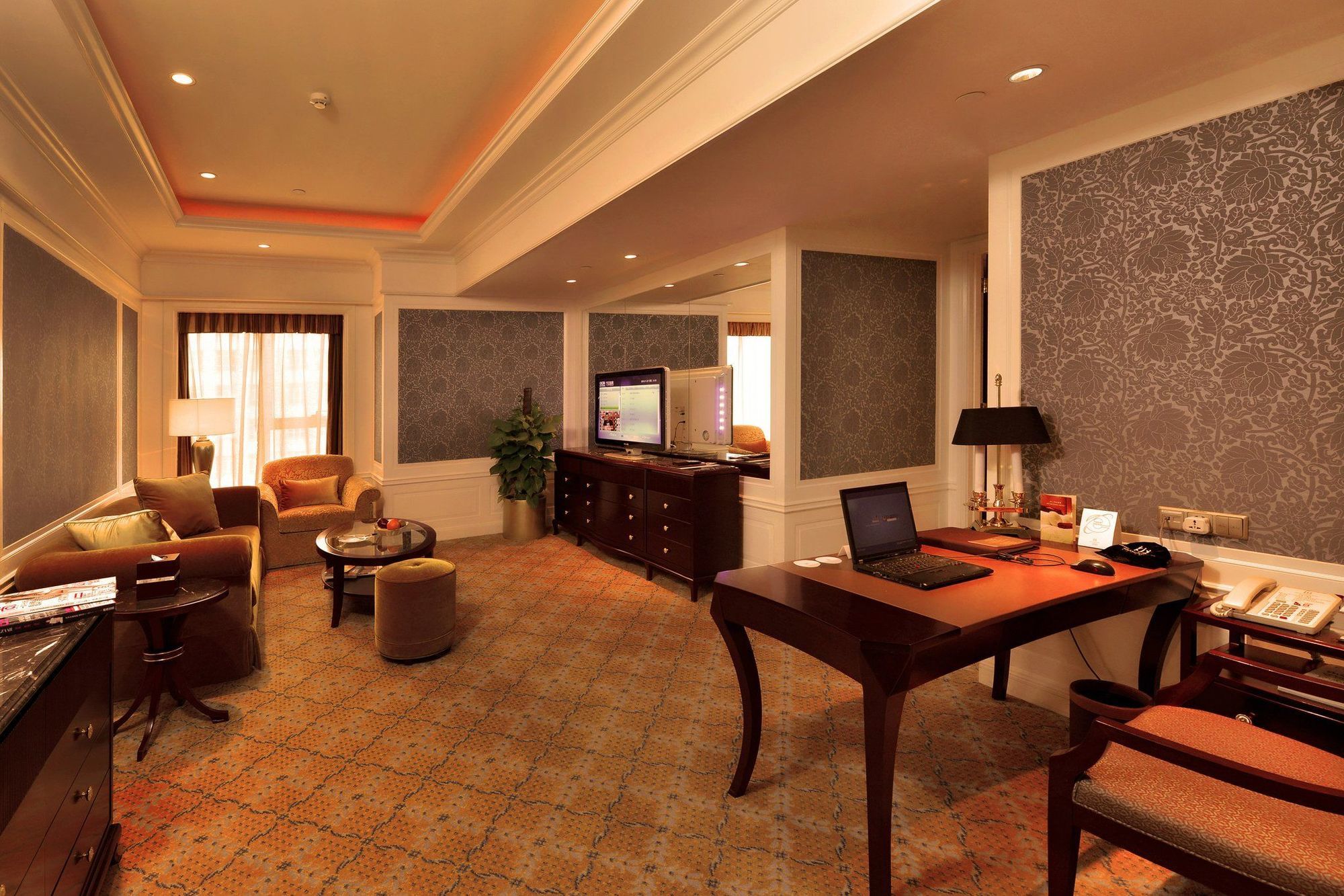 Hotel Grand - Nanjing Road Xangai